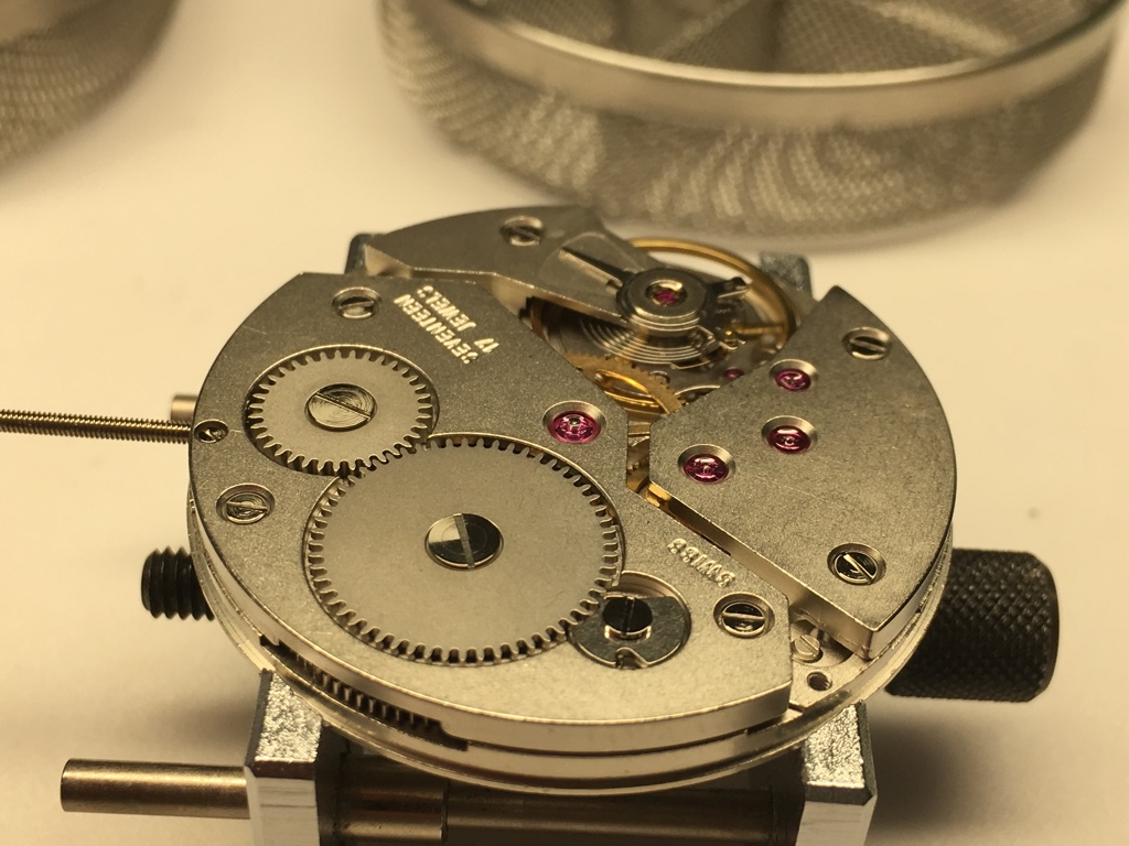 Atelier Parisien d'Horlogerie - Mouvement ETA 6497-1 pour l'Atelier Découverte