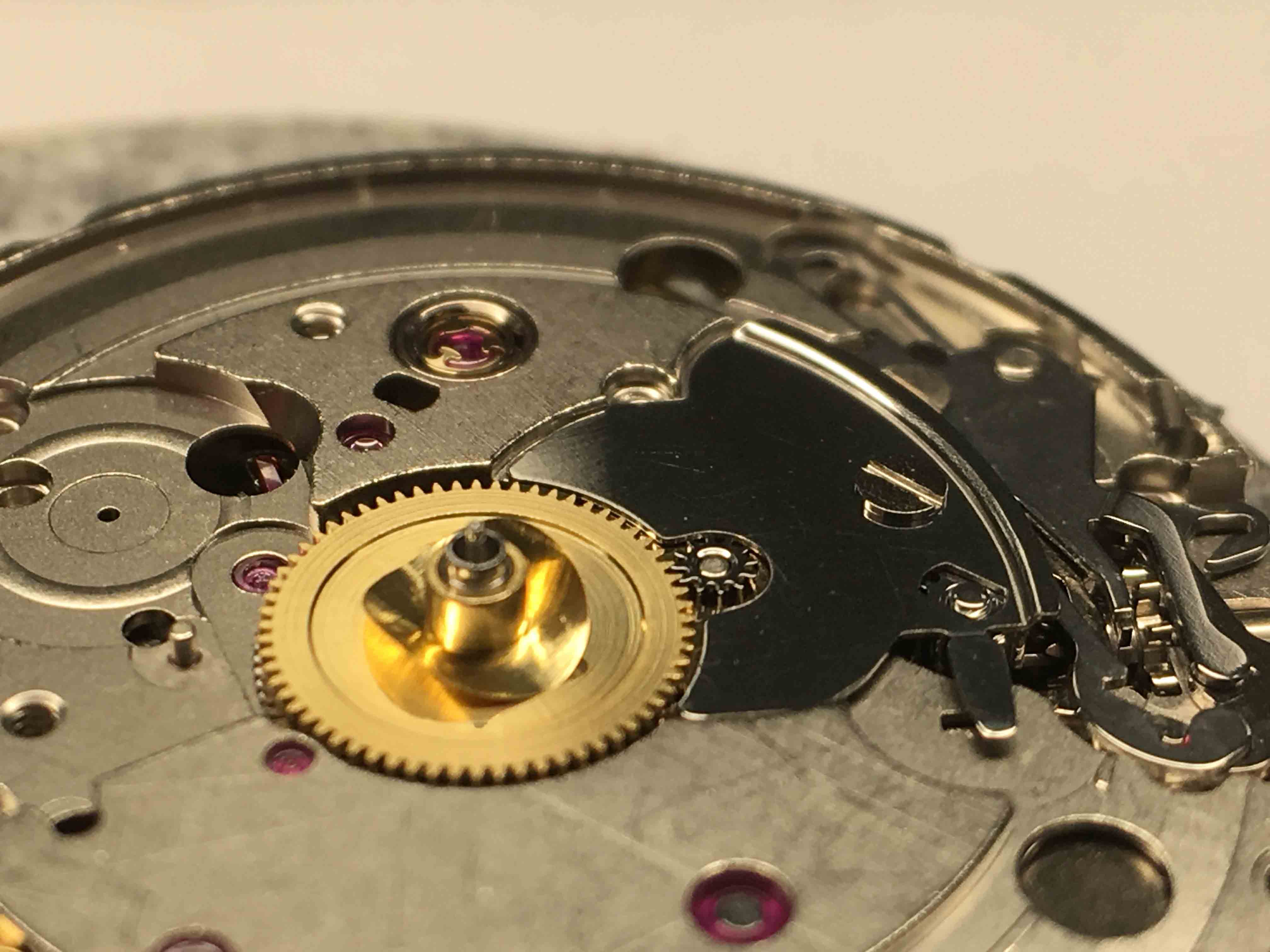 Atelier Mécanique - Hamilton Khaky Mechanical